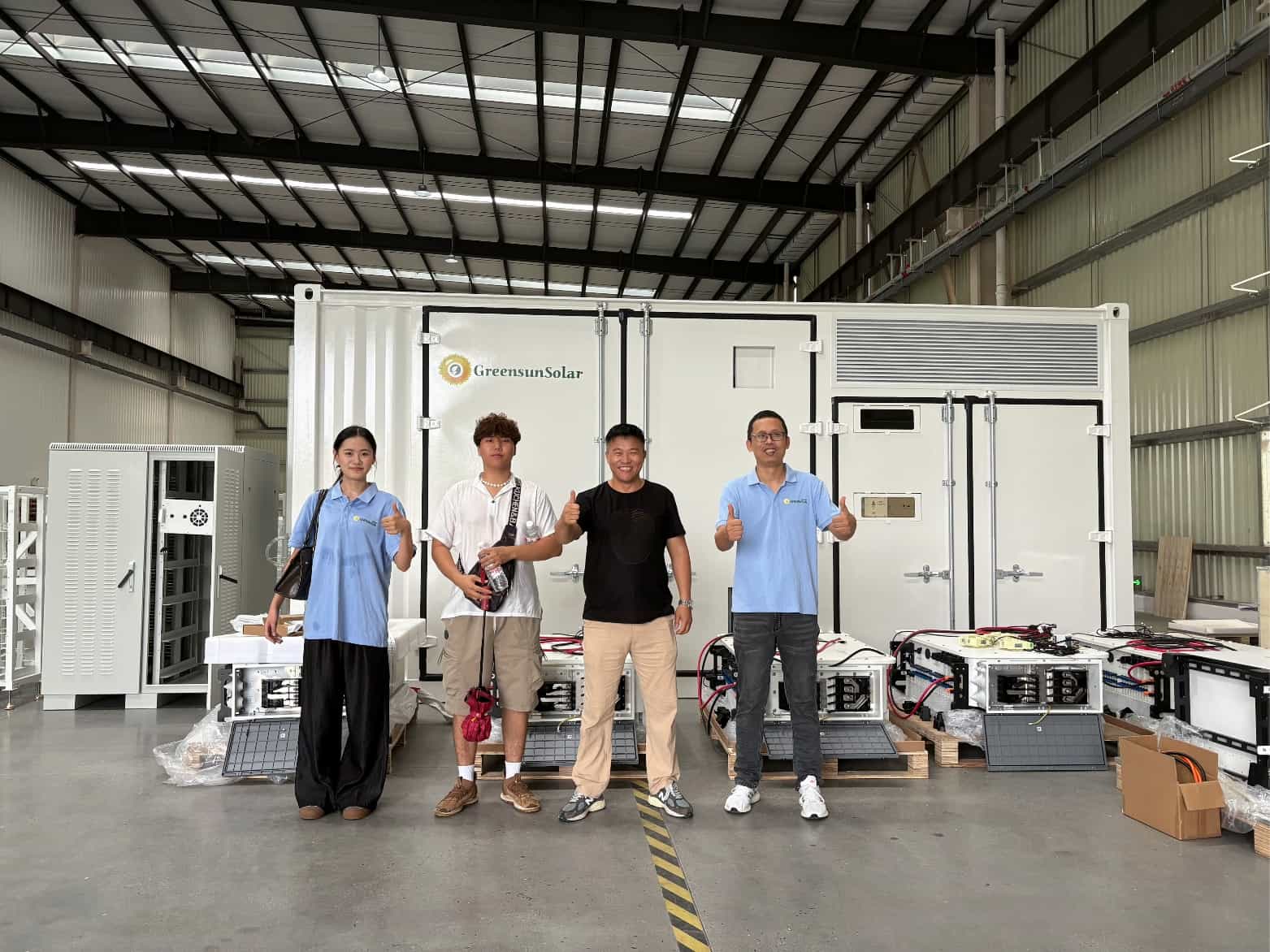 Mongolian Customers Visit Greensun Factory and Sign a 1MWh BESS Cooperation Agreement