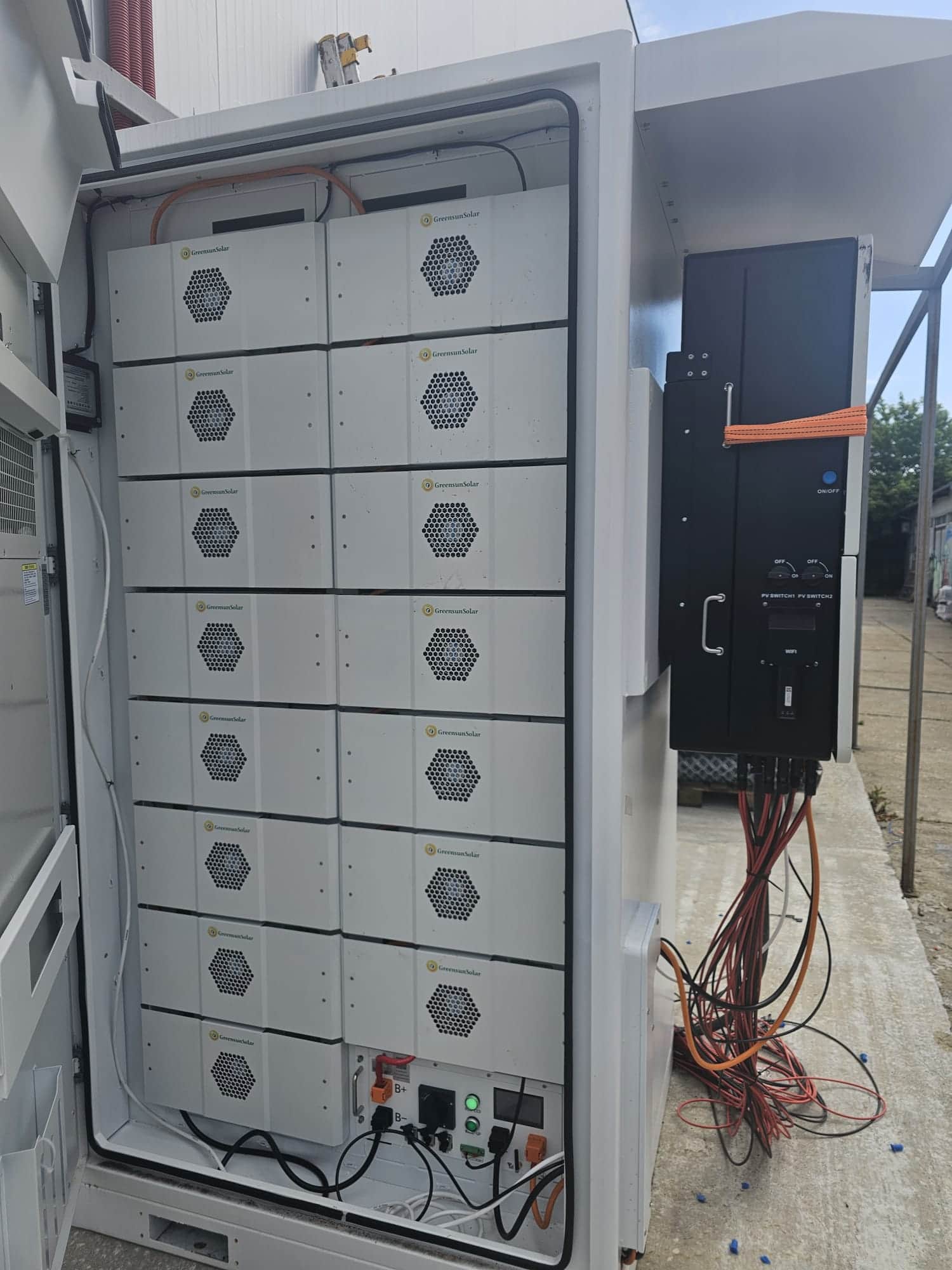 GCB-E240 BESS outdoor cabinet