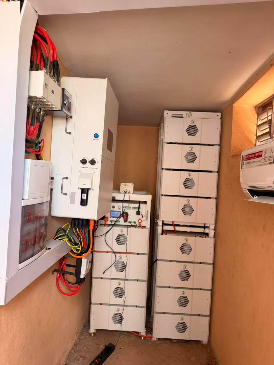 Hybrid inverter